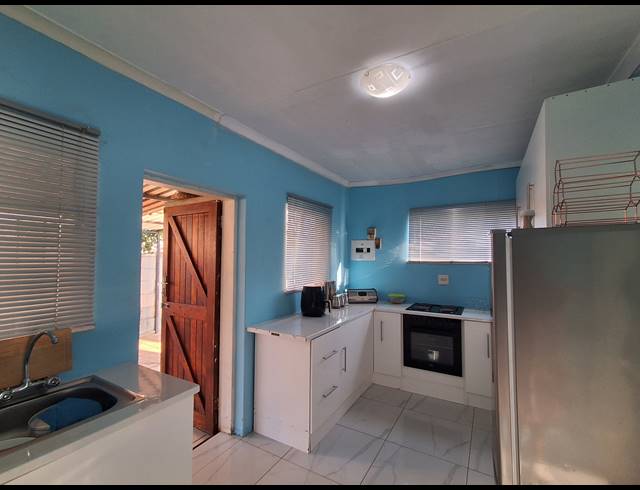 3 BEDROOM FREESTANDING FOR SALE IN RANDLESPARK